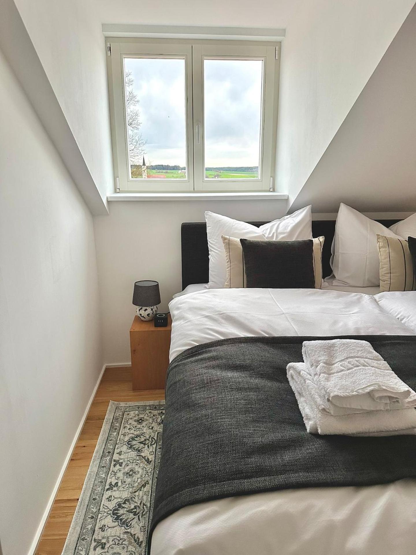 Betterplaces: Boutique Apartments - Frontenhausen Dingolfing Bagian luar foto