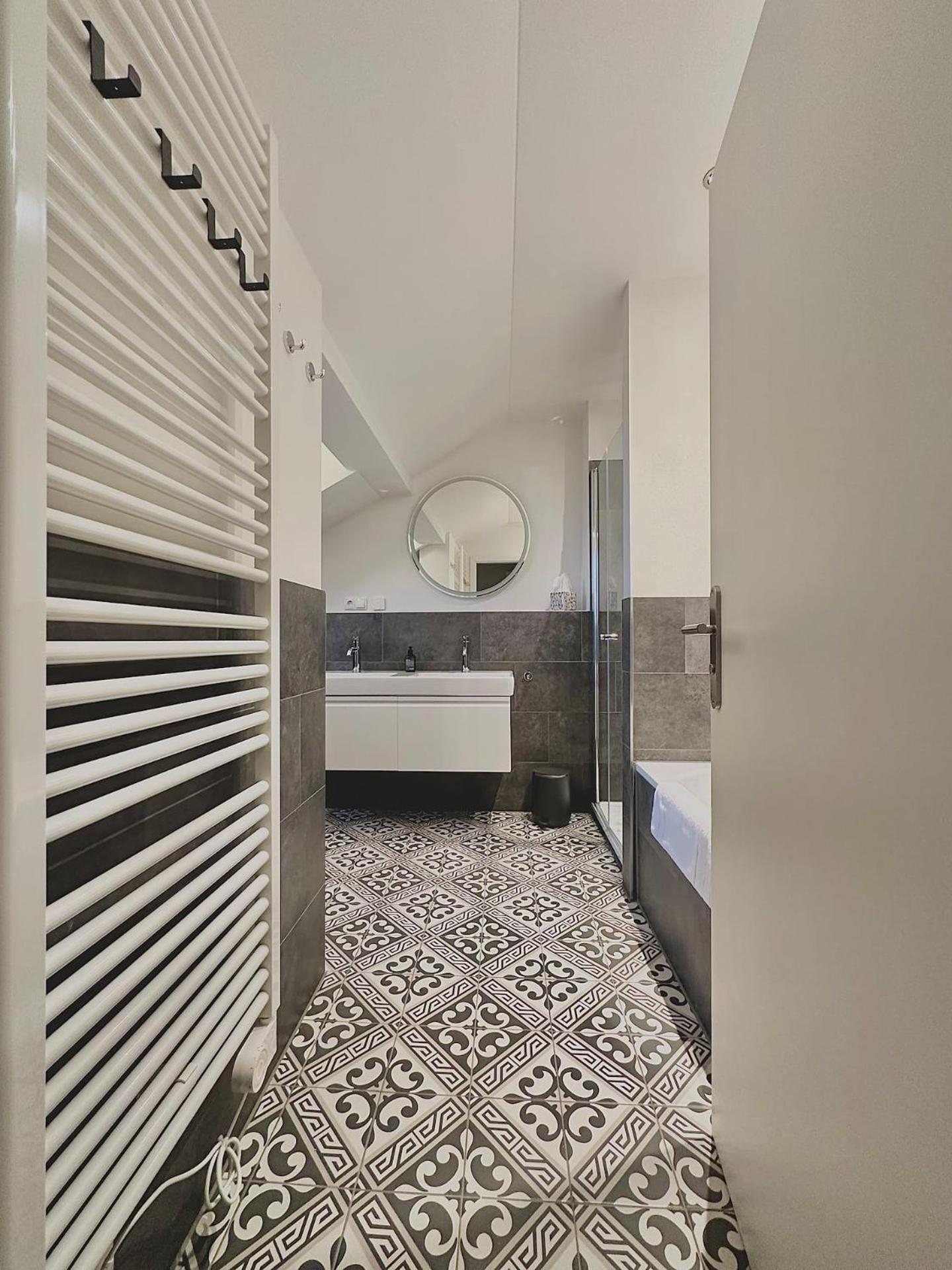 Betterplaces: Boutique Apartments - Frontenhausen Dingolfing Bagian luar foto